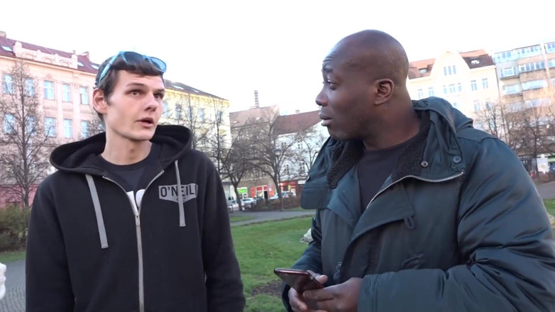 Radical Interracial: Mijn vrouw heeft eerste keer een zwarte pik