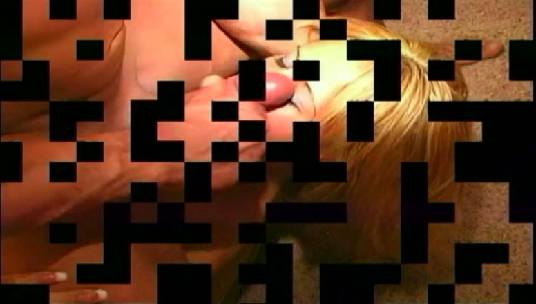 Oral Sluts: Geile en schattige blondine wil dat je je bij haar...
