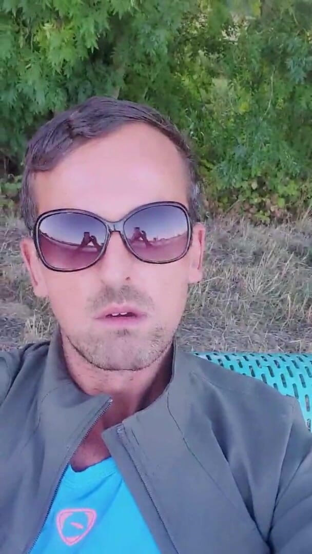 Slutboyben: Il ragazzo in cam4 la regina esibizionista