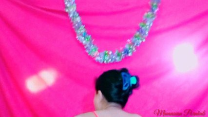 Wulan indah: 丰满老师的颤抖真是太棒了，让我很快地高潮了