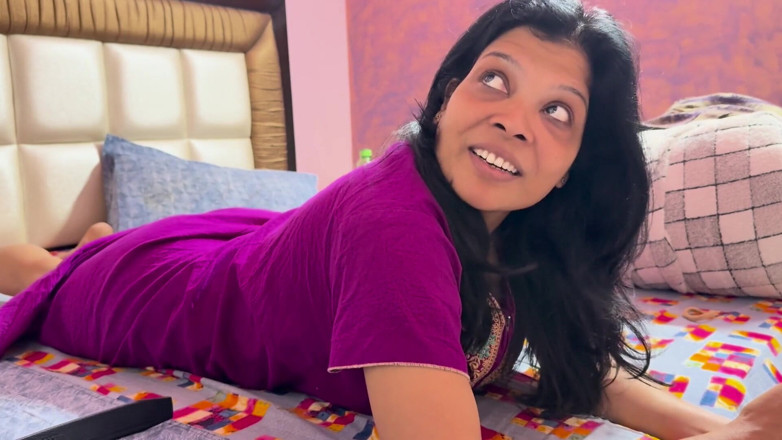 Rajkumarji: India esposa sumbits a marido después de obtener nalgadas