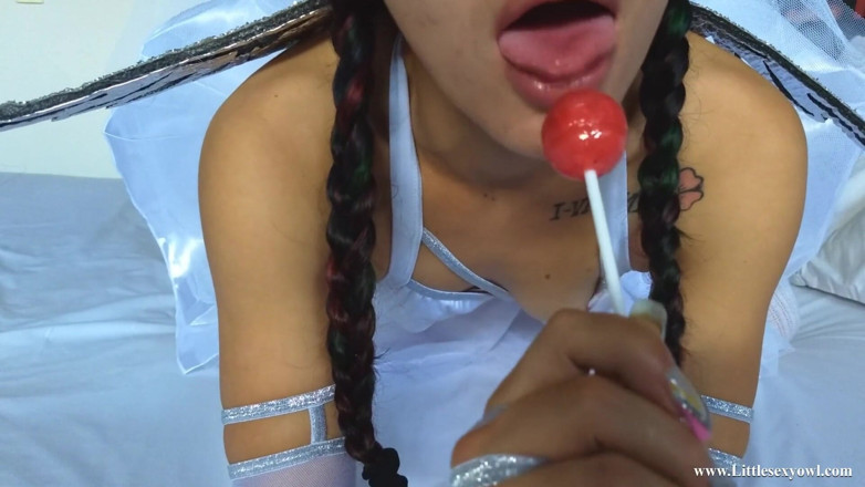 Littlesexyowl: Ho trovato questo video in cui il mio patrigno mi...