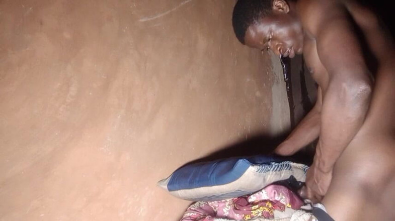 Bangcum8: Stříkání jako muž v sambisa forest room