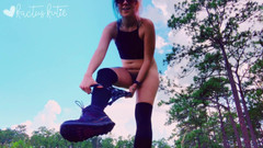 kactus kutie: Kute Hiker Perlu KeNcing