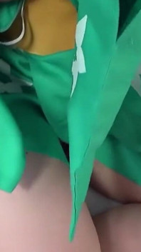 Un intenso servizio privato con creampie! La cosplayer carina picchi ancora e ancora, le sue espressioni si scioglieno