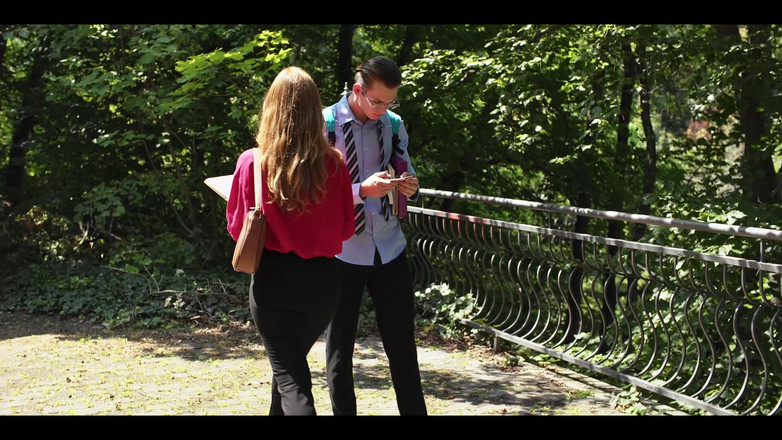 Freeze.xxx: Kẻ bắt nạt bị bắt nạt