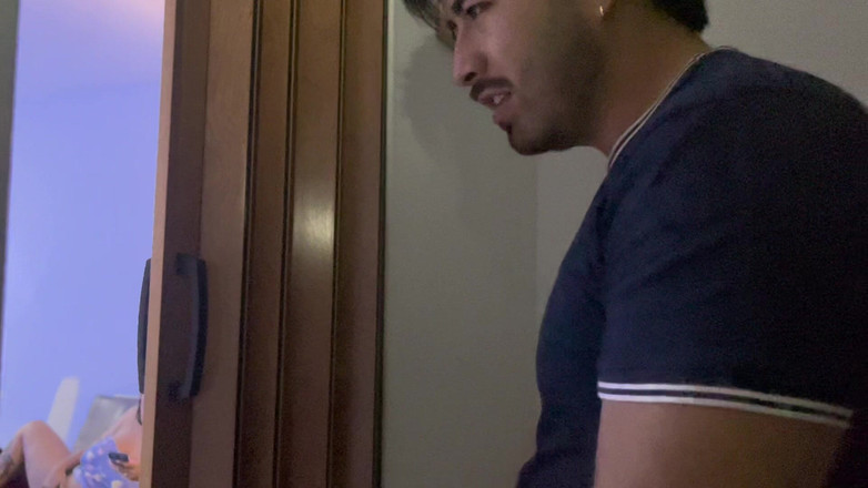 GIULIANA_BIG: Llego De Visita a Casa De Mi Primo Y Terminamos...