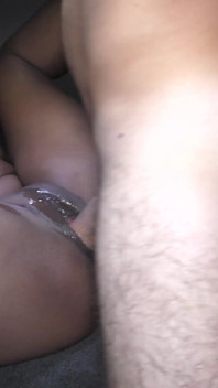 Blowjob amateur und ebenholz-creampie