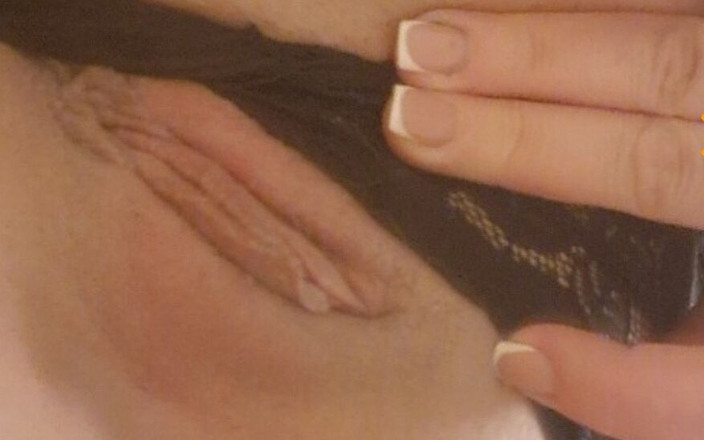 Ionela88: Velmi sexy kundička