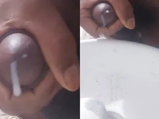 Today We Masturbated Remembering the Panties of the Woman Who Sells Cell Phones.