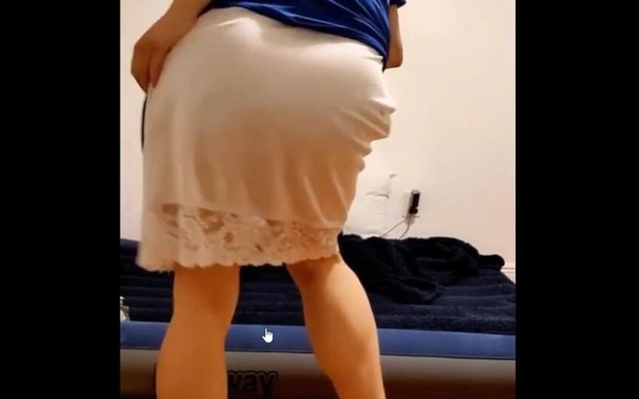 Hotqueen7: Tjejig sexig kåt crossdresser Wanked i klänning