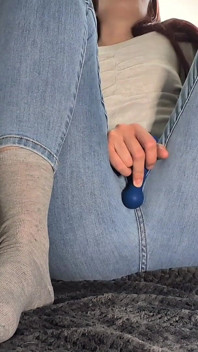 Studente Laat Spijkerbroek Weken Tijdens Een Intens Orgasme