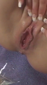 Double Penetration Bareback for This Girl Bitch Used by 2 Big Dicks Boys and Anal Destroy