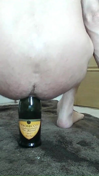 Massive Bottle up My Guts Fucking 6 Huge Cumloads Out of Me in Less Than 10 Mins