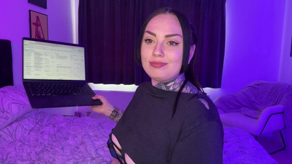 Miss Valentina: Delete Your Information