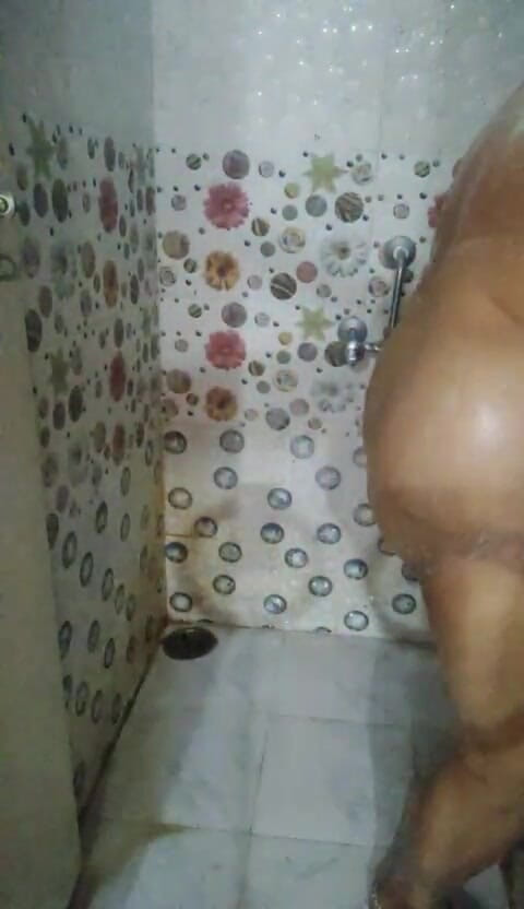 Telugu-fuckers: Desi Hot Bigboobs Puffy Nipples Aunty Nude Bathing Show for...