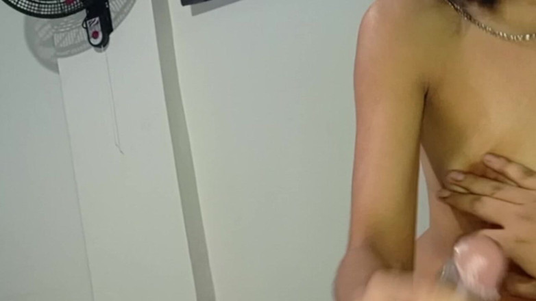 Skinnydanie21: My Stepsister's Best Cock Blowjob