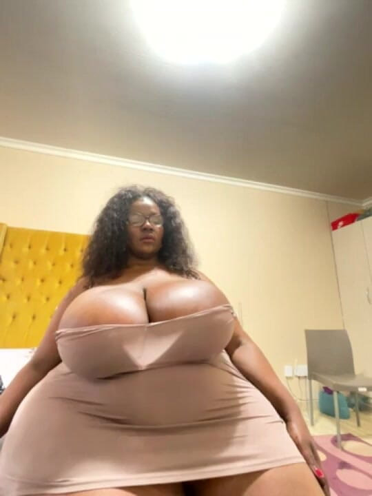 Legendary Booty Overdose: Busty MILF Tease &amp; Denial
