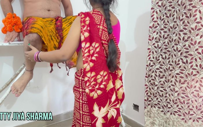 Hotty Jiya Sharma: देसी पत्नी एक बाबा या पत्नी के साथ साझा कर रही है ne बाबा के अपर पेशाब की धार मारी (हिंदी) सेक्स