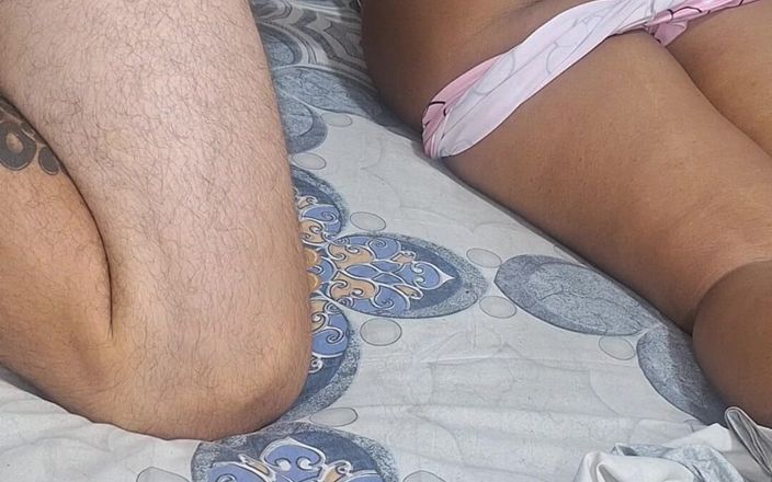 Brunnete Sofi: Acalme-se, você está diling meu ânus demais