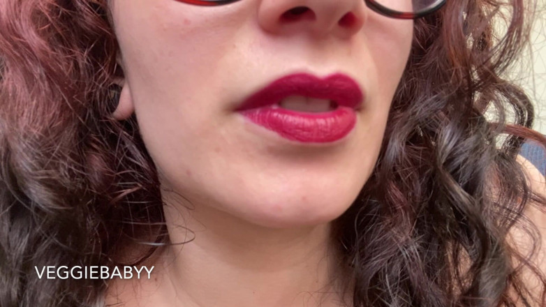 Veggiebabyy: 全部の口紅を試してみる