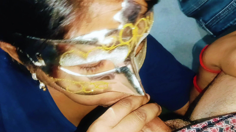 Sexy_girl_nehu: Desi india che fa pompino fino alla sborrata in bocca