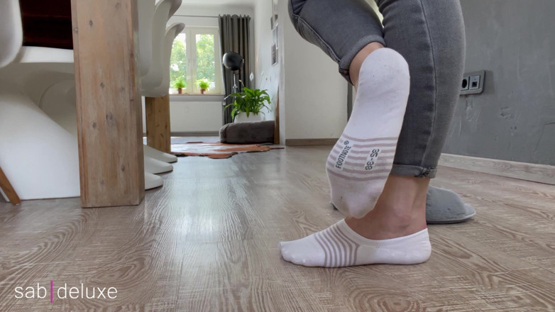 Sabdeluxe: Socks with Slippers