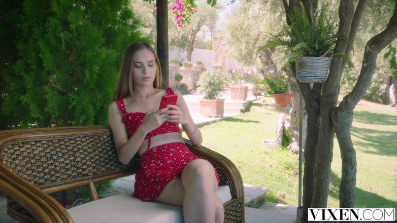 Vixen: Vixen Secret Vacation Sex Is the Best Sex