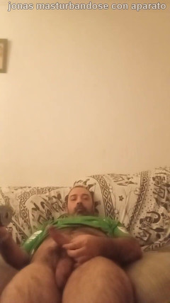 Meztiso: जोनास ब्रिब्राडोर के साथ हस्तमैथुन कर रहा है