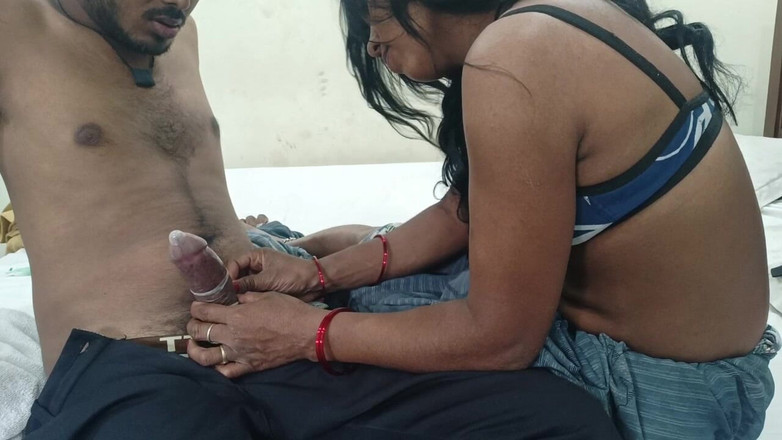 Desi Indian studio: Video rekaman seks pasangan india lagi asik ngentot memeknya - audio...