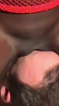 Facesitting Dominant Black Lady