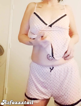 AzFoxxxTailPhelicia: Valentýn sexystrip