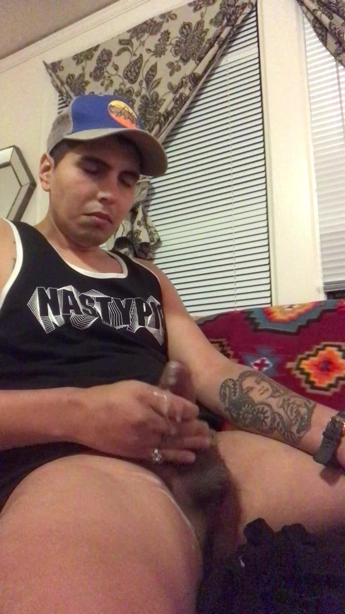 Andy snickerz: Solo Sexy Gay Twink v Black Tank Cumshot