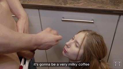 Mila Pie: Ich wollte einen Cappuccino und mein freund hat mir dabei...