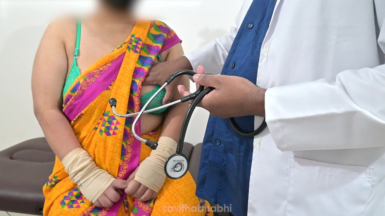savithabhabhi: Doctorița telugu Amit Reddy verifică pula pacientului