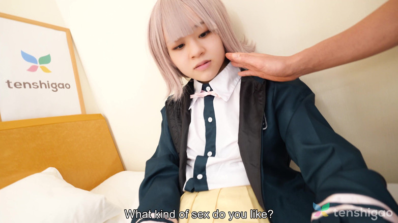 Tenshigao: Tokyo Cafe Girl Miss Saeko Ishiki Comes Back to Fuck...
