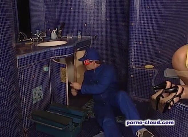 Porno Cloud: DP3Pと食べ物のオナニーシーンで愛らしい熟女-DVD-