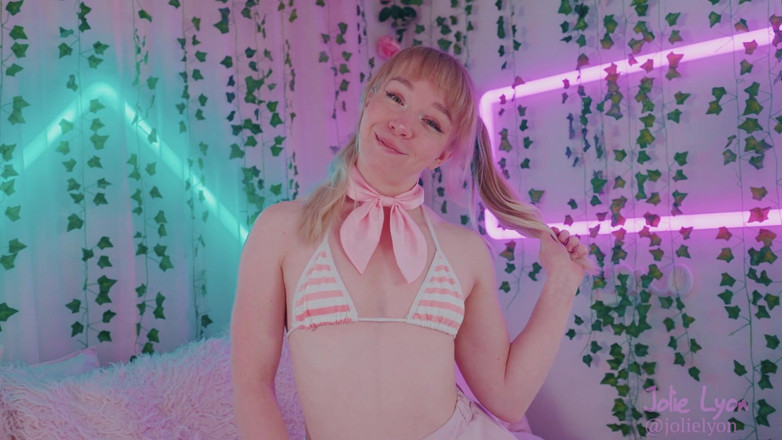 Jolie Lyon: Step-daughter's New Love Nest