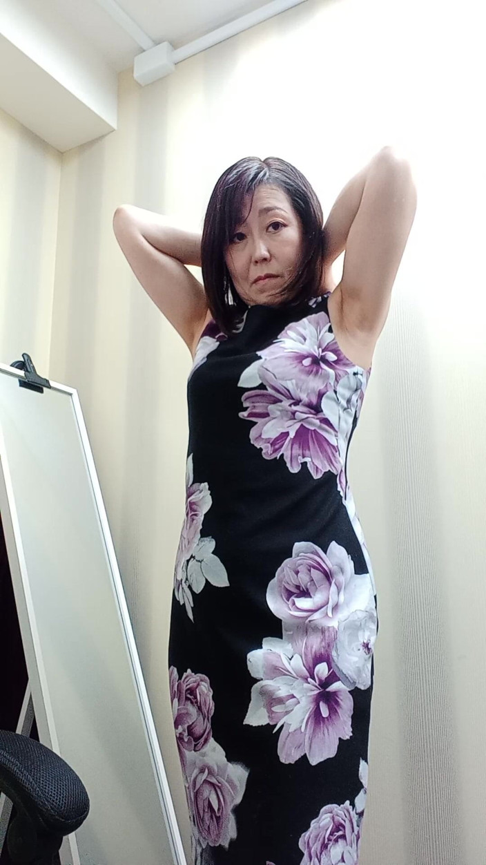 Mayumi Kanzaki: 撮影会の準備をする