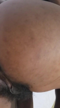 Máte rádi milf pawgs velký zadek milf holly kulatý zadek XXX