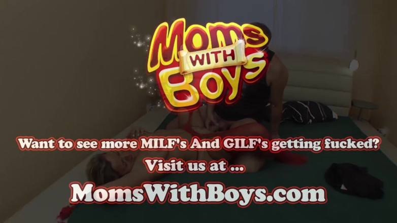 Moms With Boys: Sexy stepmom in red stockings gets fucked by stepson