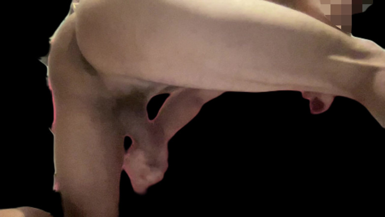 Naughty Cock: Masturbuje Se Zády.