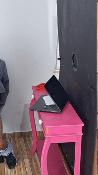 Mężatka rucha się ze swoim szefem w biurze!