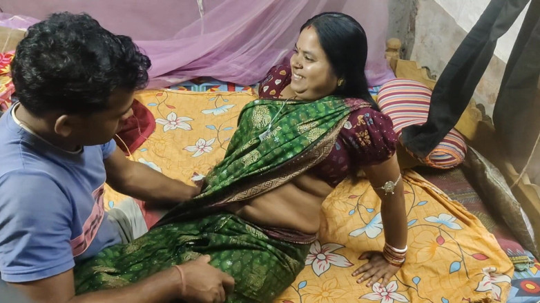 Raju Raju: sasur ko nagn bhaartiy desi saiks vidiyo men bahoo ko...