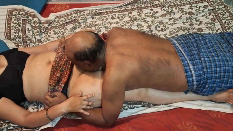 Sexy sindu: Seks Lucah Bhabhi Paling Seksi India Selatan