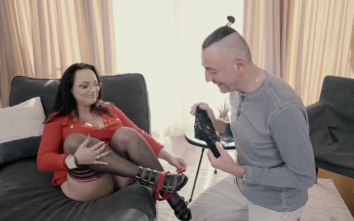 BB video: Dirty Neighbors Who Love to Fuck Sluts 2- Spoken in German