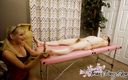 Trans Roommates: Транс Jenna Creed получает расслабляющий массаж со счастливым окончанием