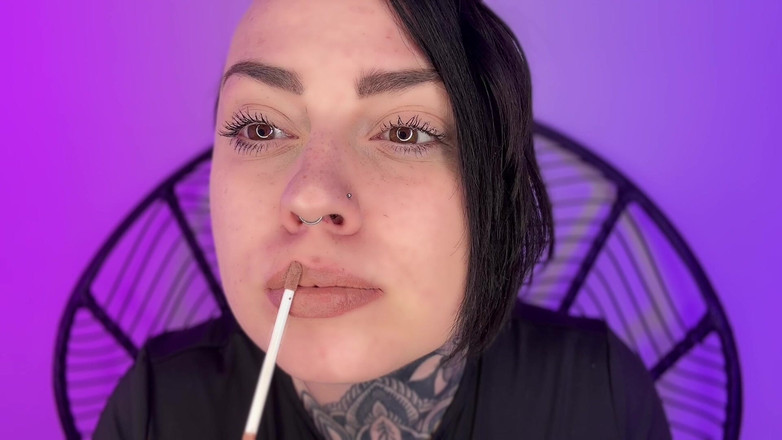 Miss Valentina: Kult lipgloss