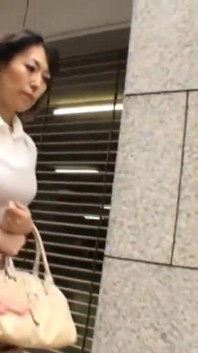 Elegantes bellezas casadas en lencería seductora abrazan sus deseos secretos durante los encuentros románticos - pt. 12