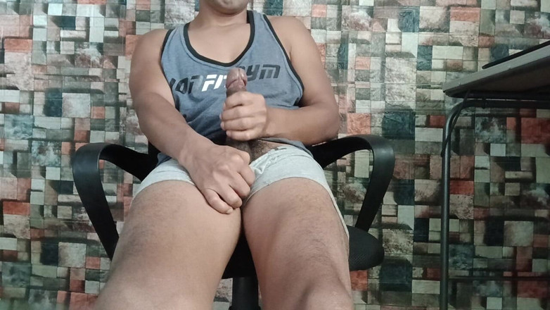 Hornyboy2058: Atingerea mă activează rapid și totul devine mult mai intens